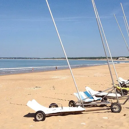 Two-bedroom Holiday In Vincent Sur Jard Saint-Vincent-sur-Jard