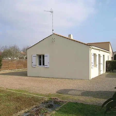 Two-bedroom Holiday In Vincent Sur Jard